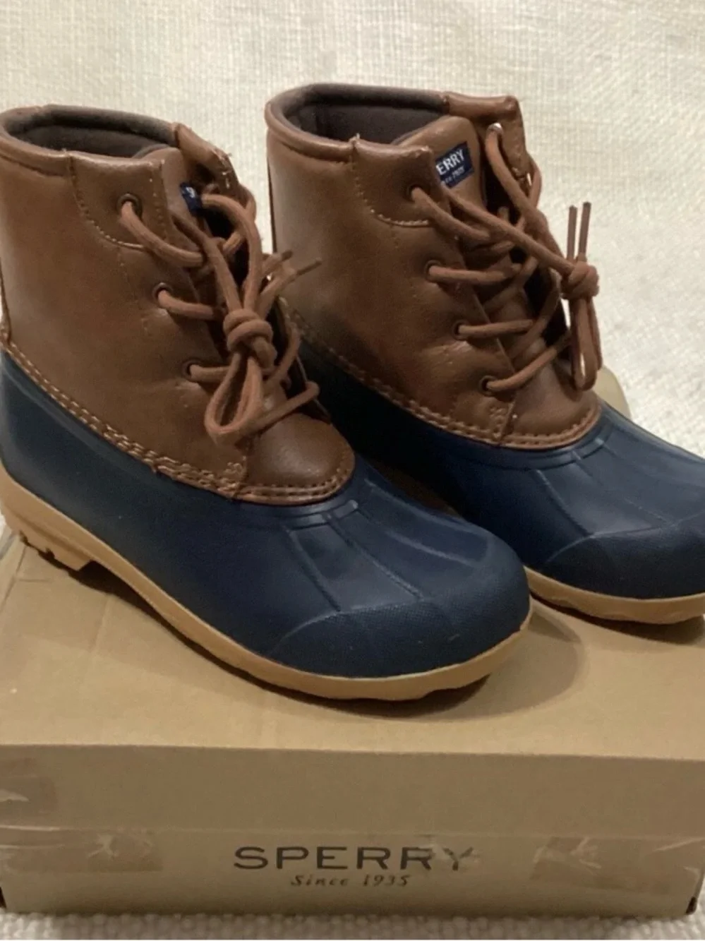 Sperry Kids Navy and Brown Lace-Up Rain Boots